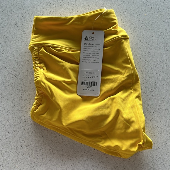 Sunshine High Waisted Swim Shorts - Ruched Side - Picture 5 of 5